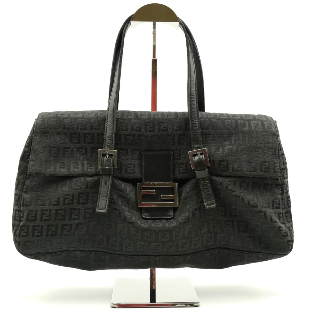 ❌️❌️SOLD❌️❌️J36💖 Fendi Vintage Black Flap Zucchino Shoulder Bag - Picture 1 of 16